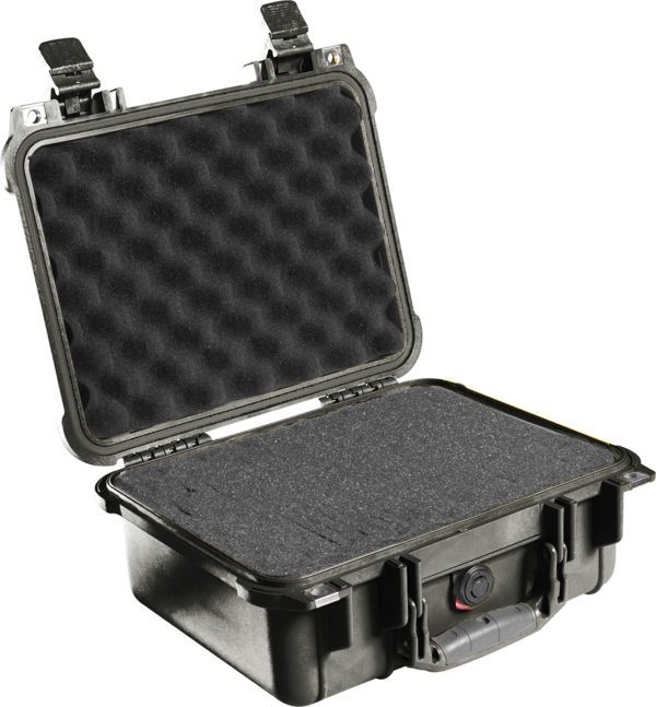 Pelican 1400 case with foam